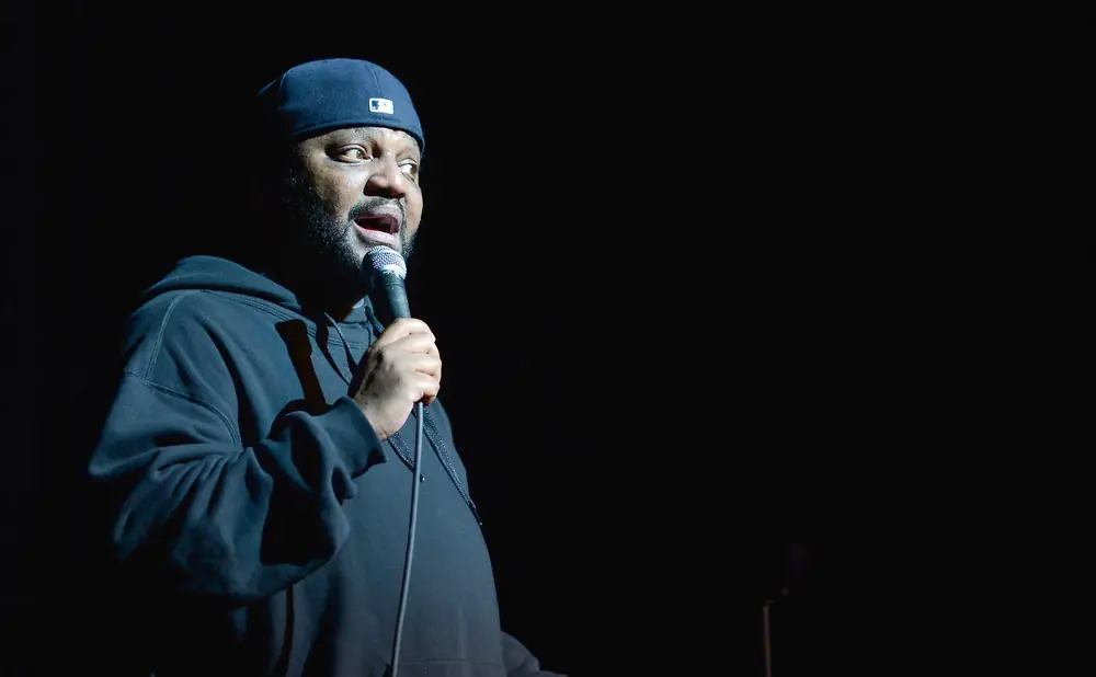 Crowd at a Aries Spears show