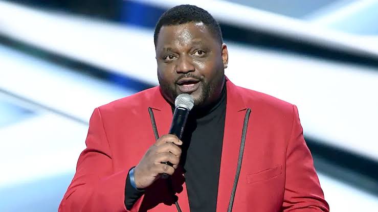 Aries Spears on stage